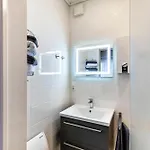 Klug *